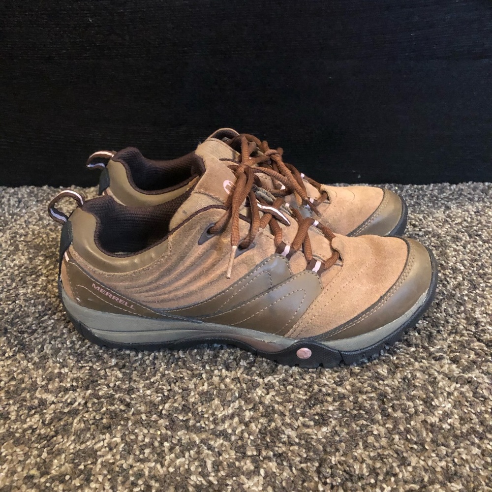 Merrell sneakers brown suede size 8